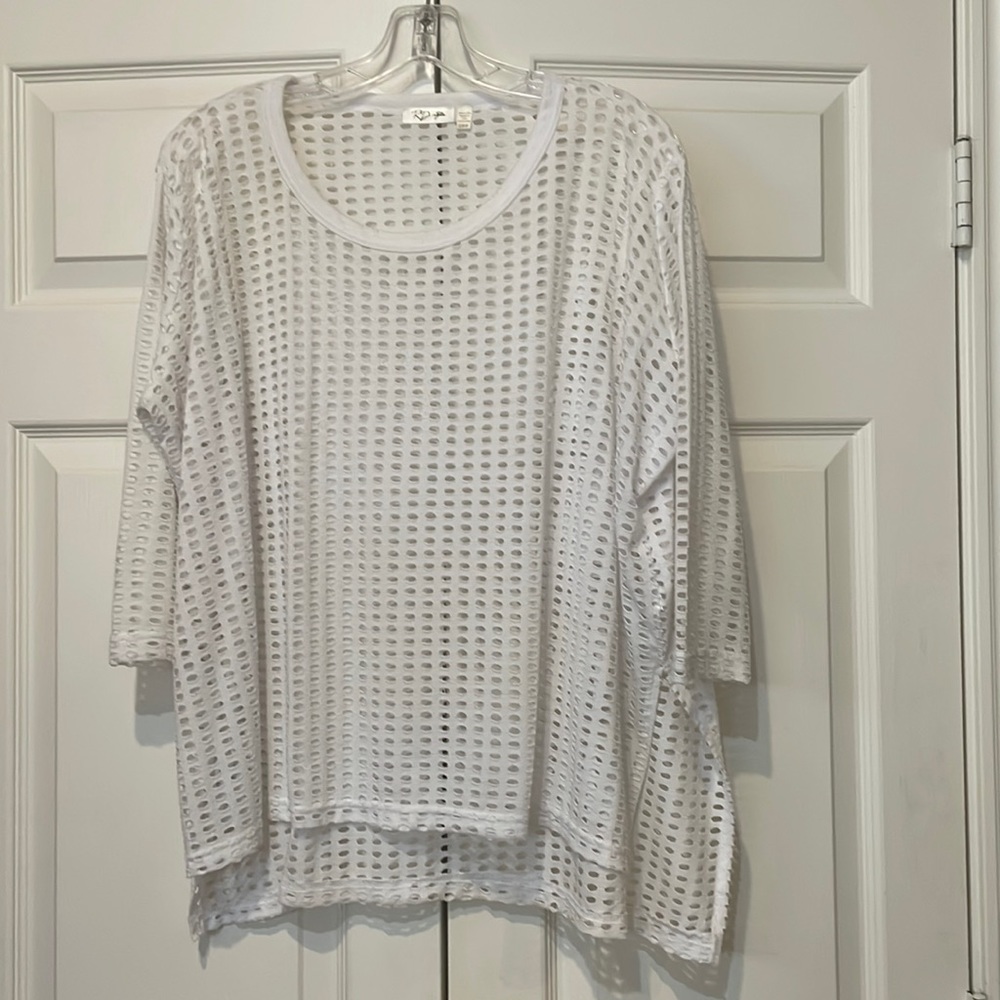 Unique Layering Tunic - Picture 2 of 4